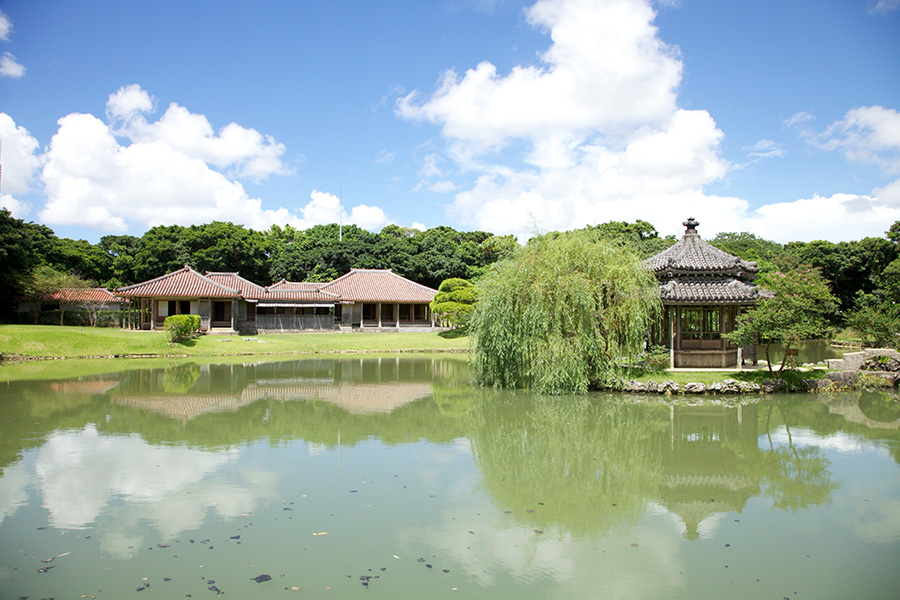 識名園