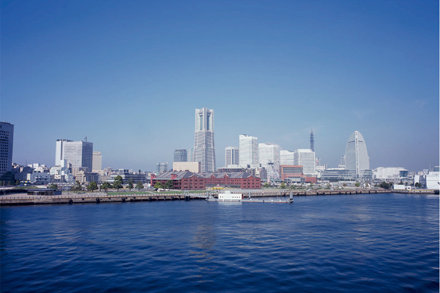 横浜