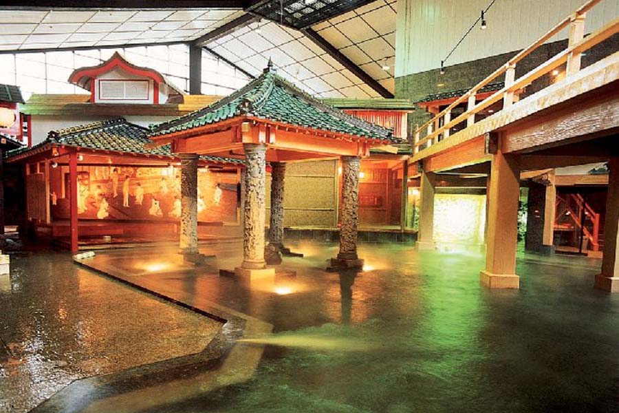 鹿児島　砂むし温泉　指宿白水館