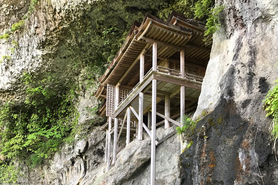 三徳山三佛寺投入堂