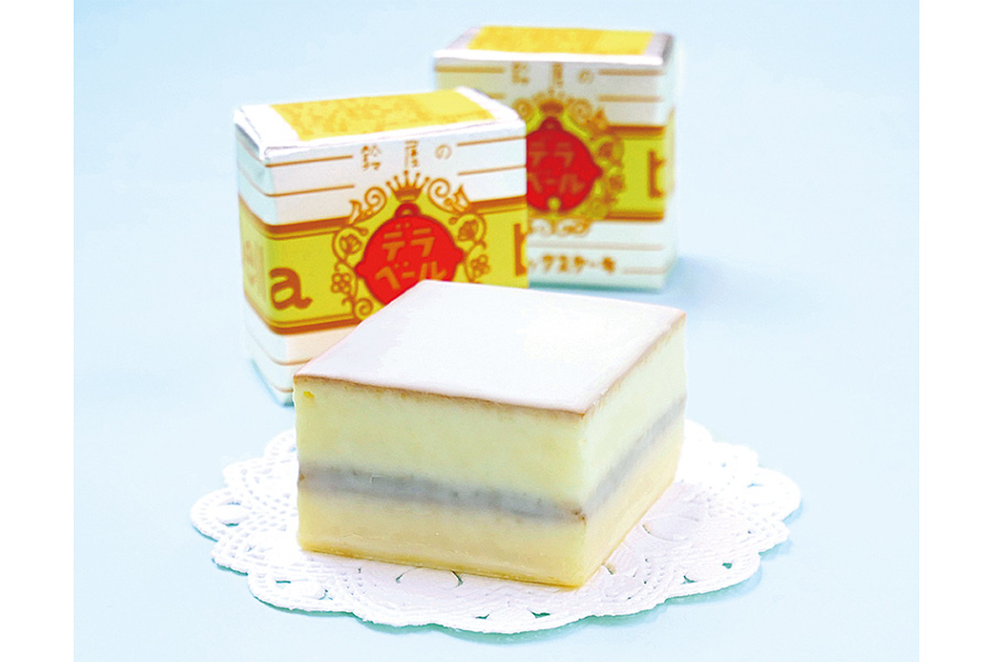 デラックスケーキ