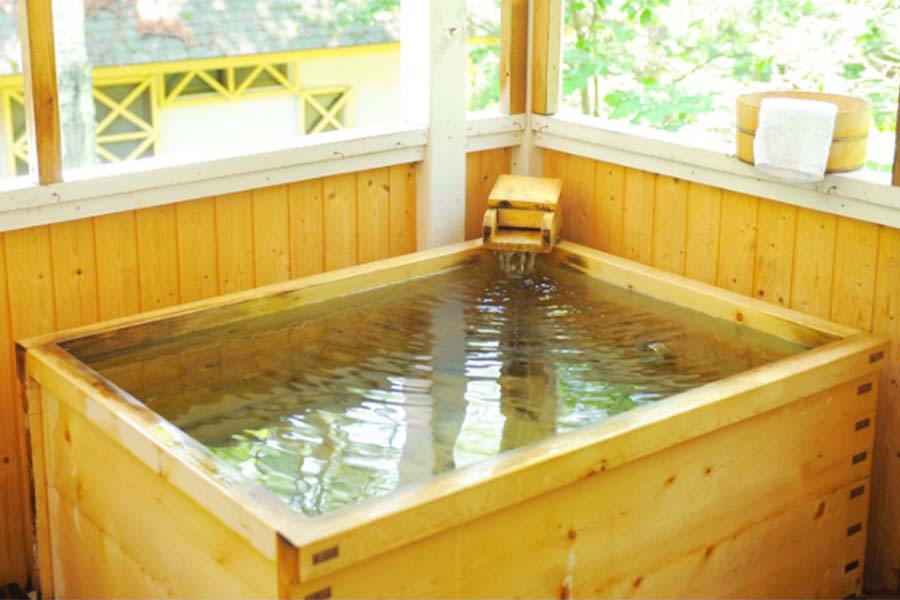 ＡＭＢＩＥＮＴ　八ヶ岳コテージ>露天風呂付コテージ「花ホテル」