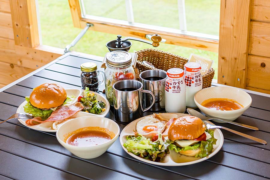 高滝湖グランピングリゾート食事