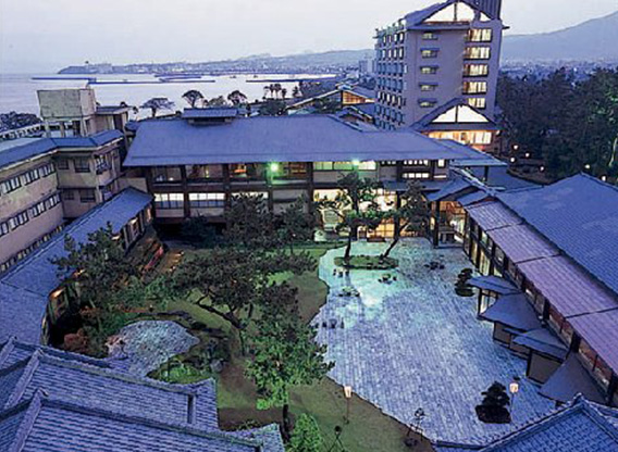 鹿児島　砂むし温泉　指宿白水館