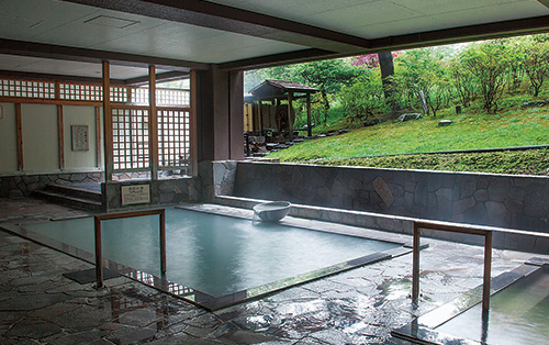 第一滝本館