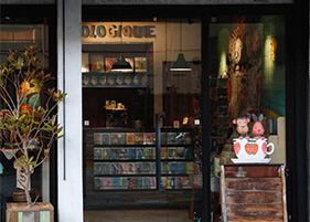 gallery&cafe Zoologique