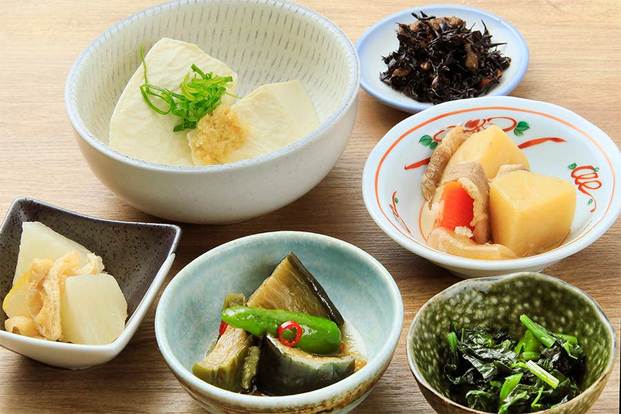 朝食