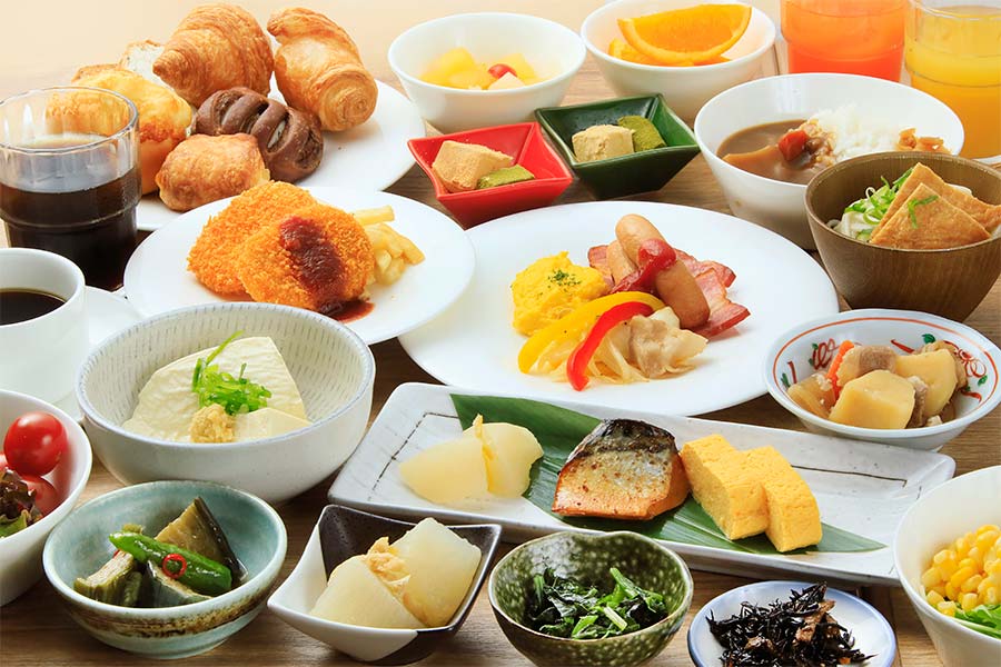 朝食